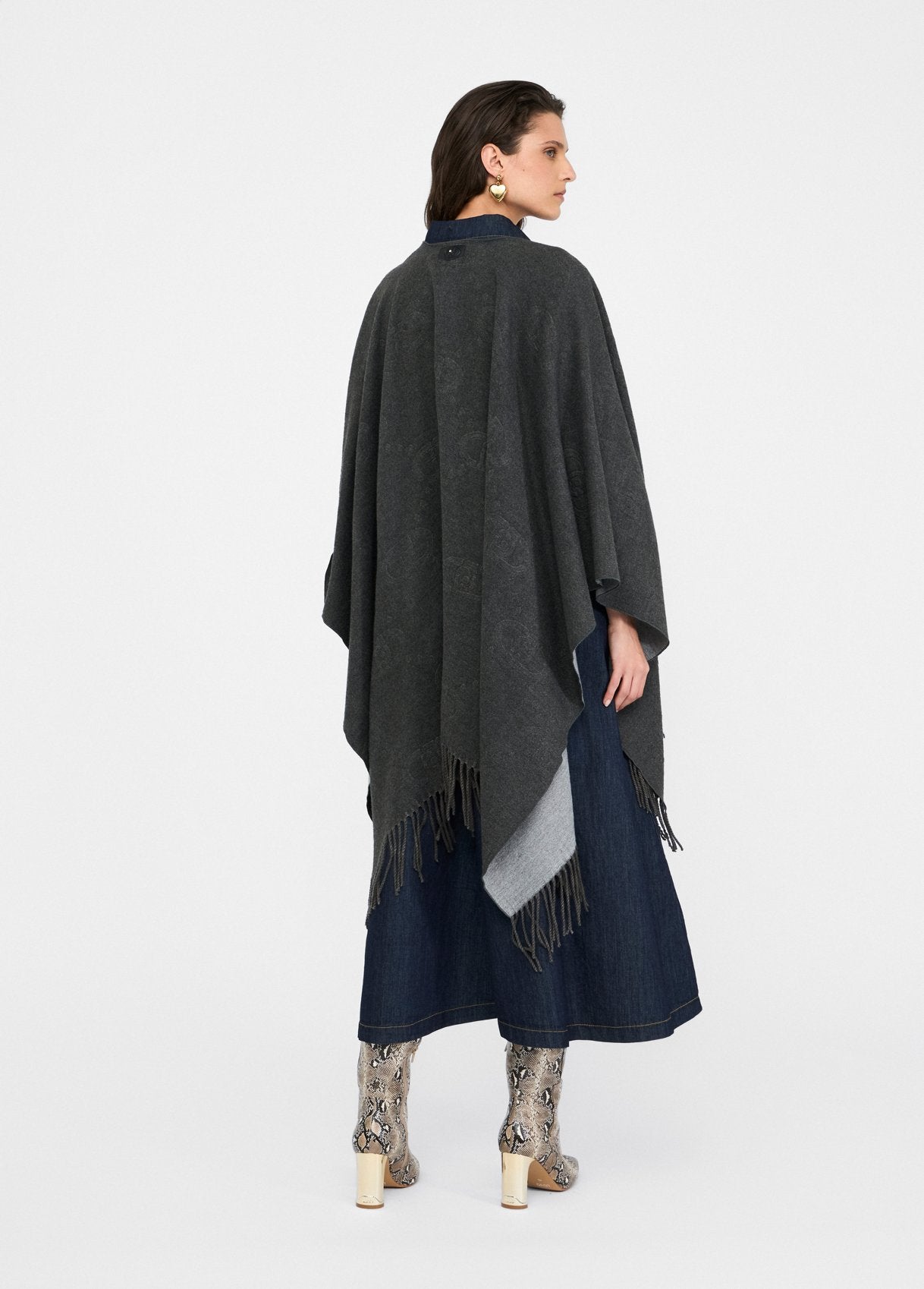 LIUJO - PONCHO DONNA GRIGIO CON LOGO E FRANGE