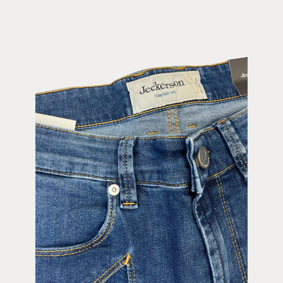 Jeans da uomo denim firmato Jeckerson dettaglio chiusura