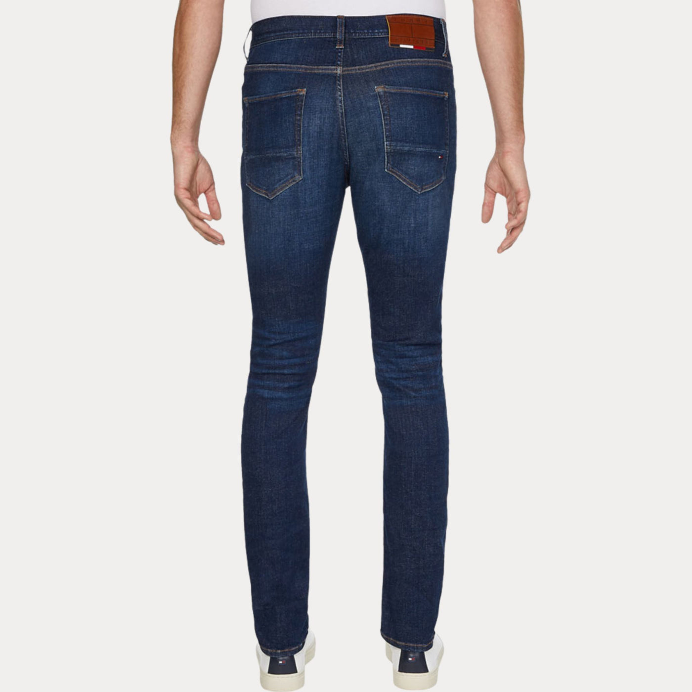 Jeans Uomo slim con patch logo brand