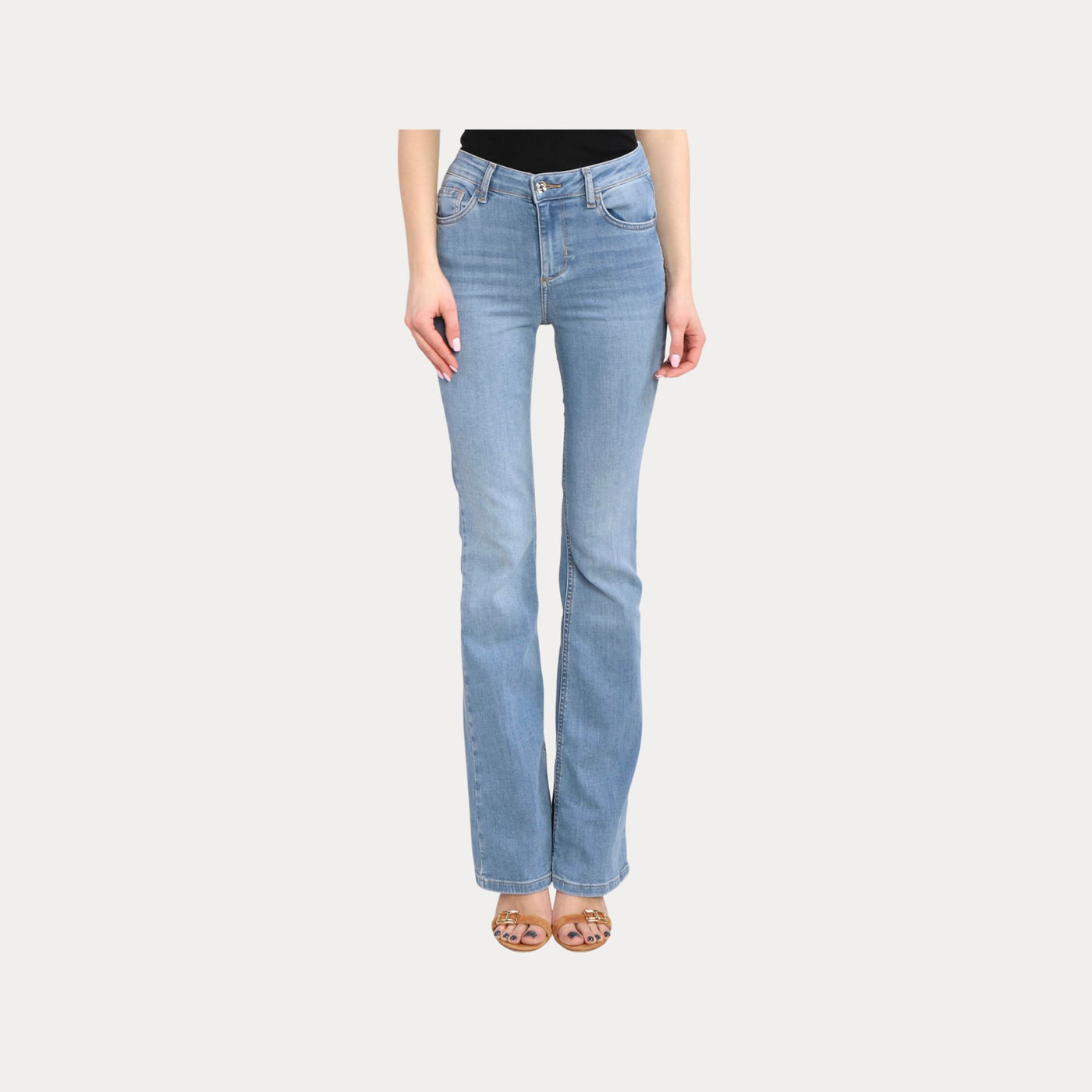 Jeans Donna modello a zampa