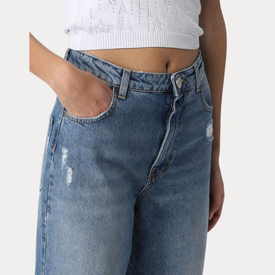 Jeans Donna con strappetti e cinque tasche